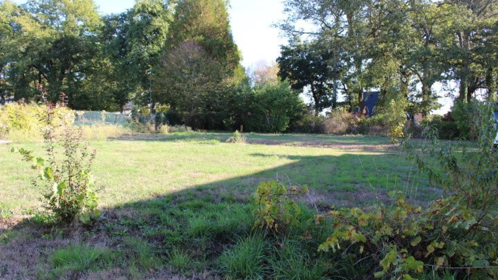 Terrain constructible de 344m2 à Saint-Armel